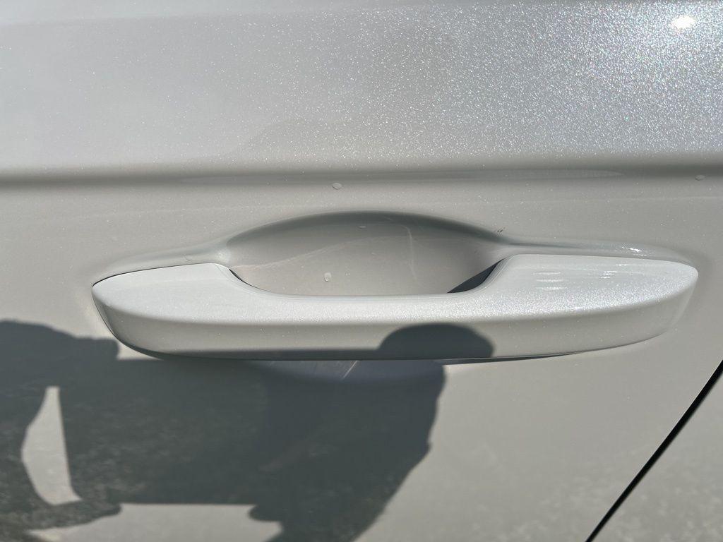 new 2025 Honda Accord car, priced at $31,005