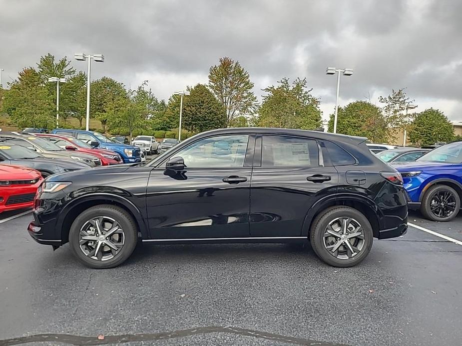 new 2025 Honda HR-V car, priced at $31,800