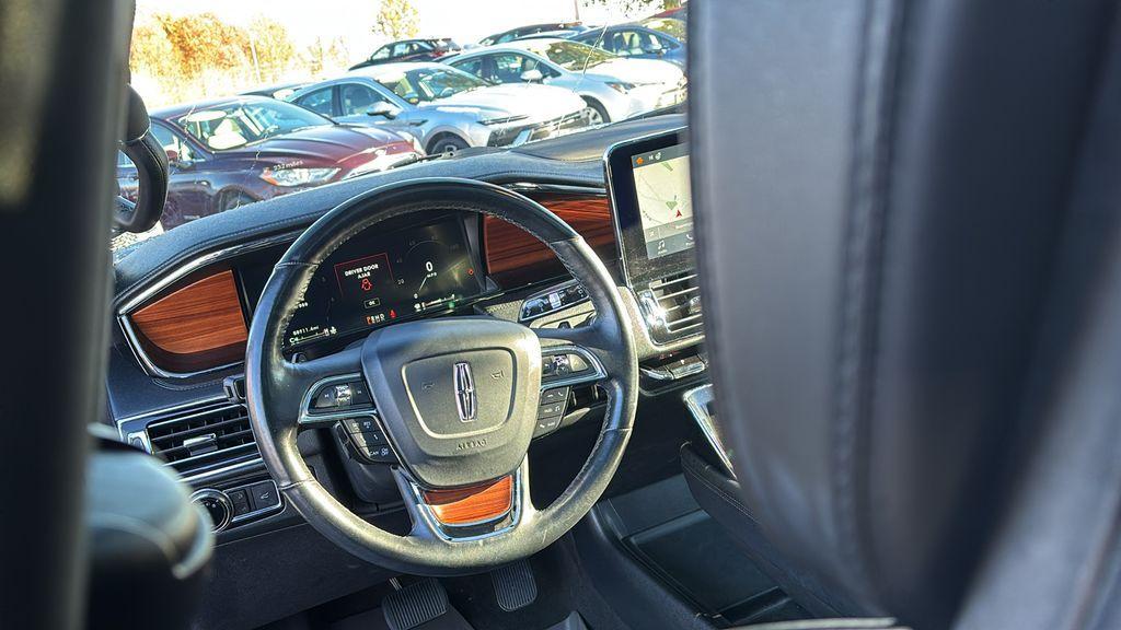 used 2019 Lincoln Navigator car, priced at $33,951