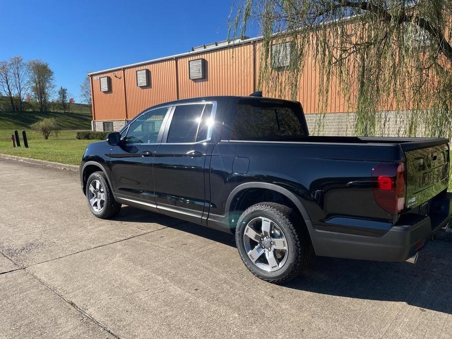 new 2025 Honda Ridgeline car, priced at $43,375