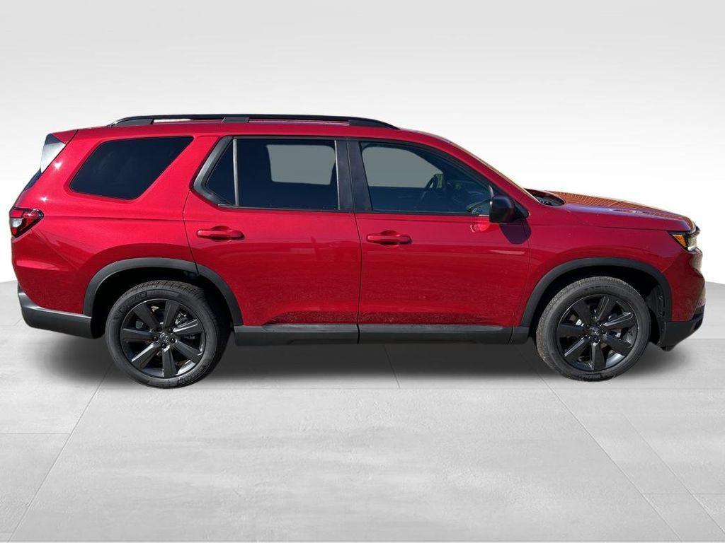 new 2025 Honda Pilot car, priced at $42,334