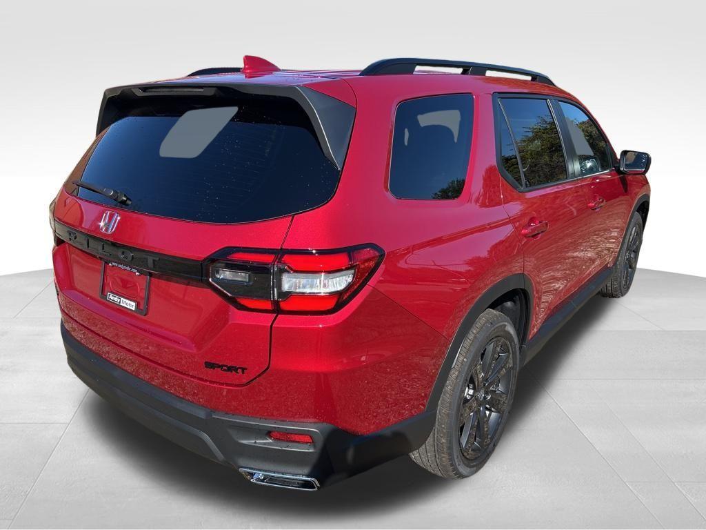 new 2025 Honda Pilot car, priced at $42,334
