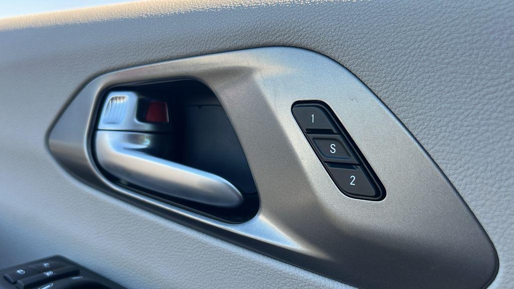 used 2024 Chrysler Pacifica car, priced at $28,249