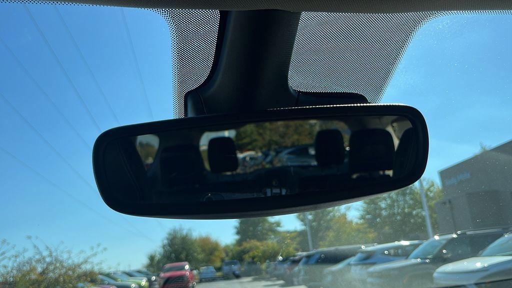 used 2024 Chrysler Pacifica car, priced at $28,249