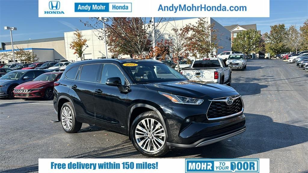 used 2022 Toyota Highlander Hybrid car, priced at $47,082