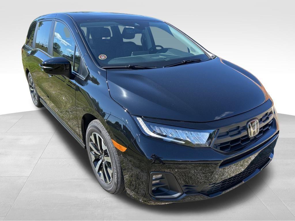 new 2026 Honda Odyssey car, priced at $42,737