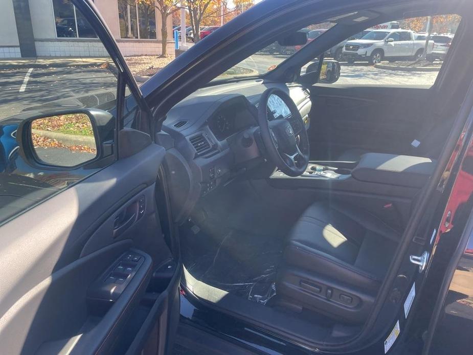 new 2025 Honda Ridgeline car, priced at $45,525