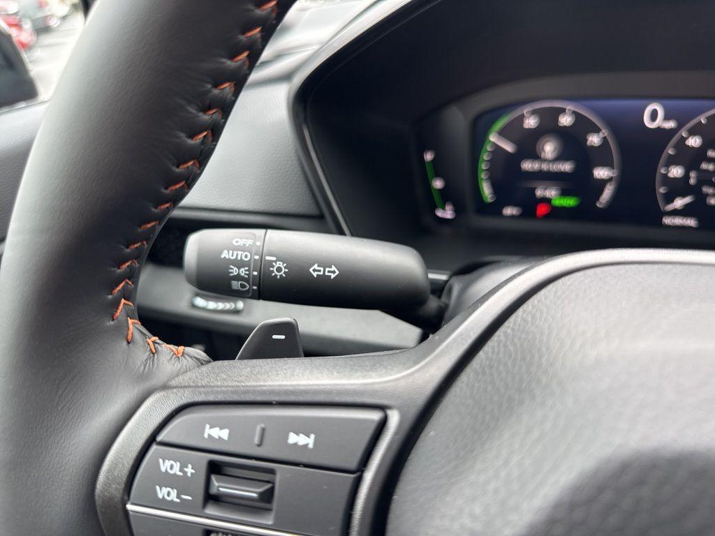 new 2026 Honda CR-V Hybrid car, priced at $42,075