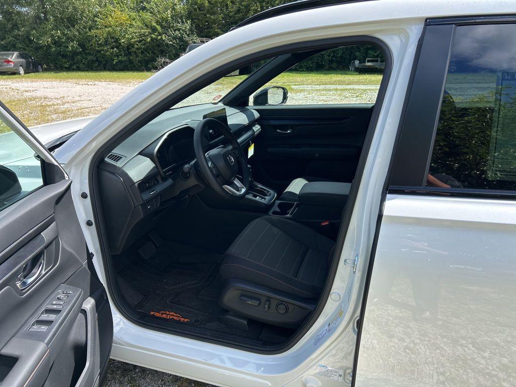 new 2026 Honda CR-V Hybrid car, priced at $41,150