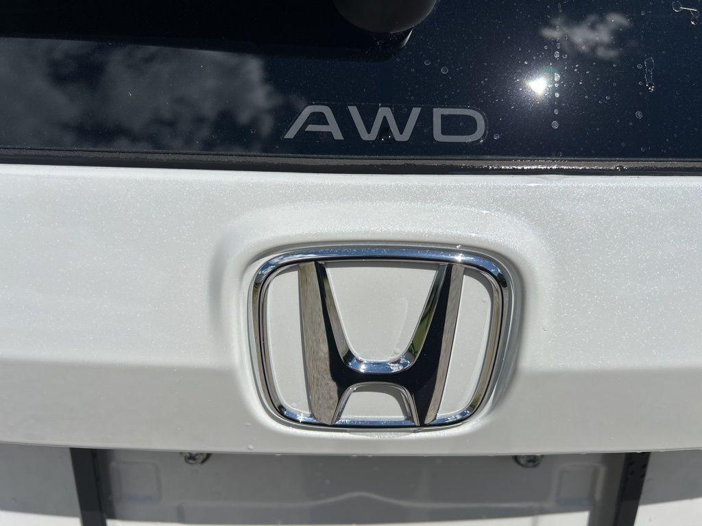 new 2026 Honda CR-V Hybrid car, priced at $41,150