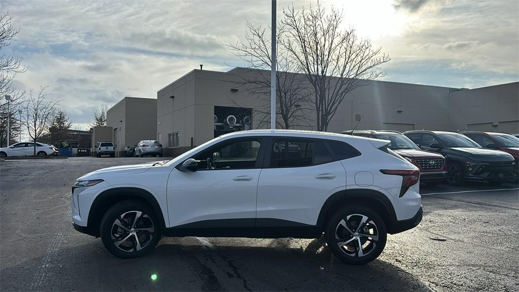 used 2024 Chevrolet Trax car, priced at $23,458