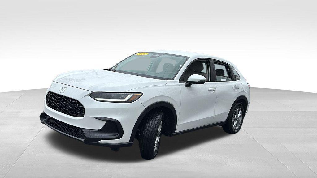 used 2025 Honda HR-V car, priced at $26,437