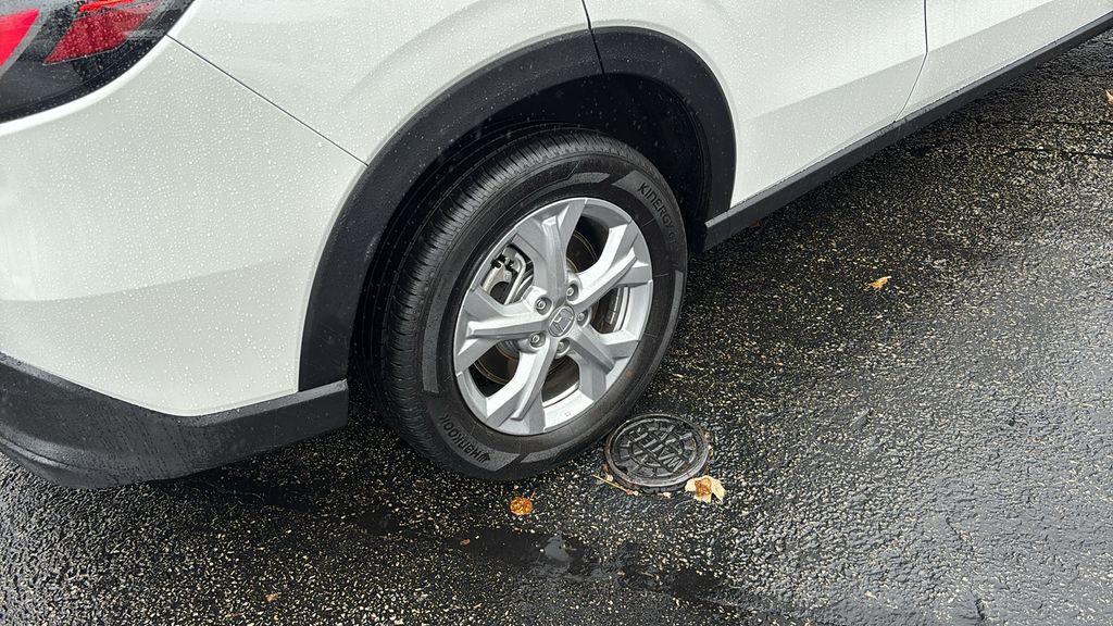 used 2025 Honda HR-V car, priced at $26,437