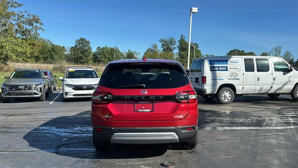 used 2023 Honda Pilot car, priced at $39,085