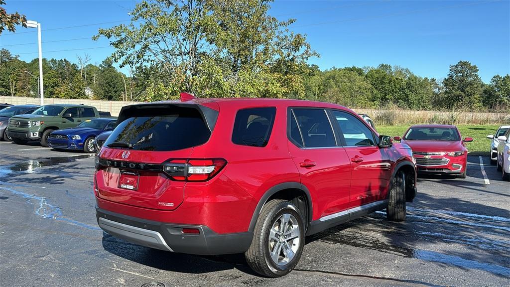 used 2023 Honda Pilot car, priced at $39,085