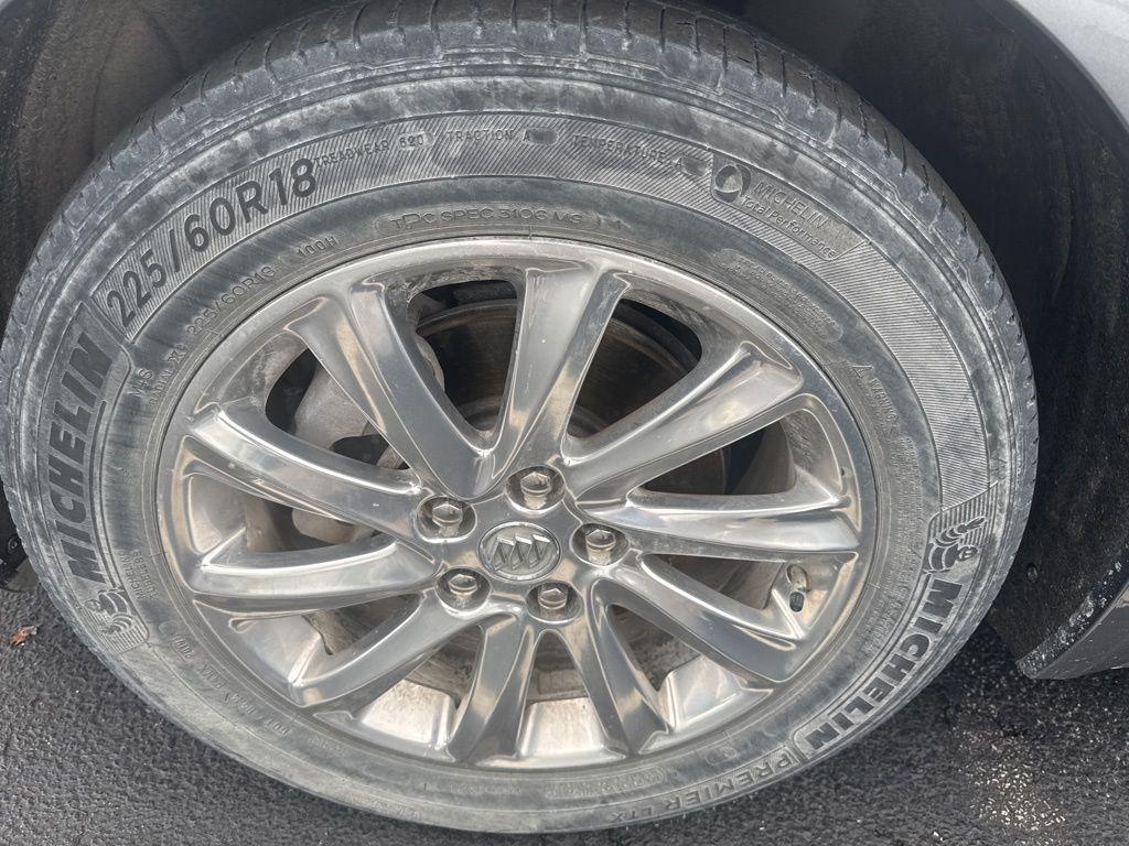used 2020 Buick Envision car, priced at $22,233