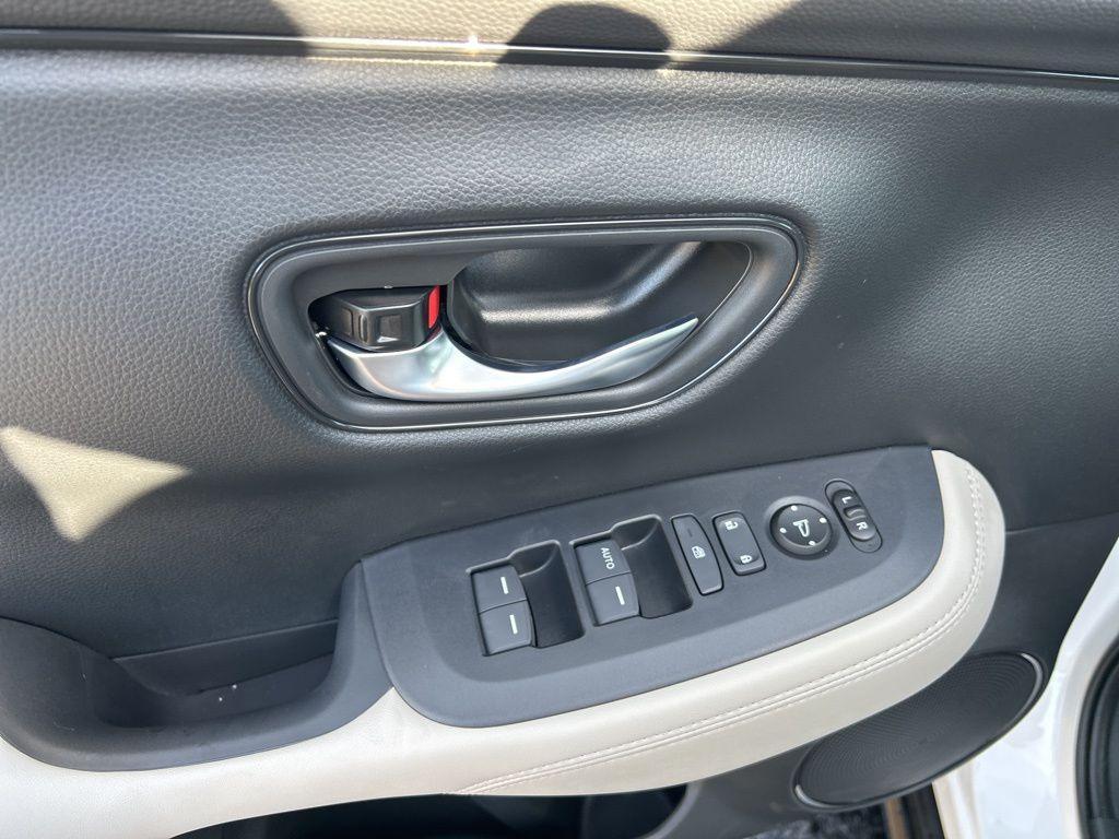 new 2026 Honda HR-V car, priced at $29,020