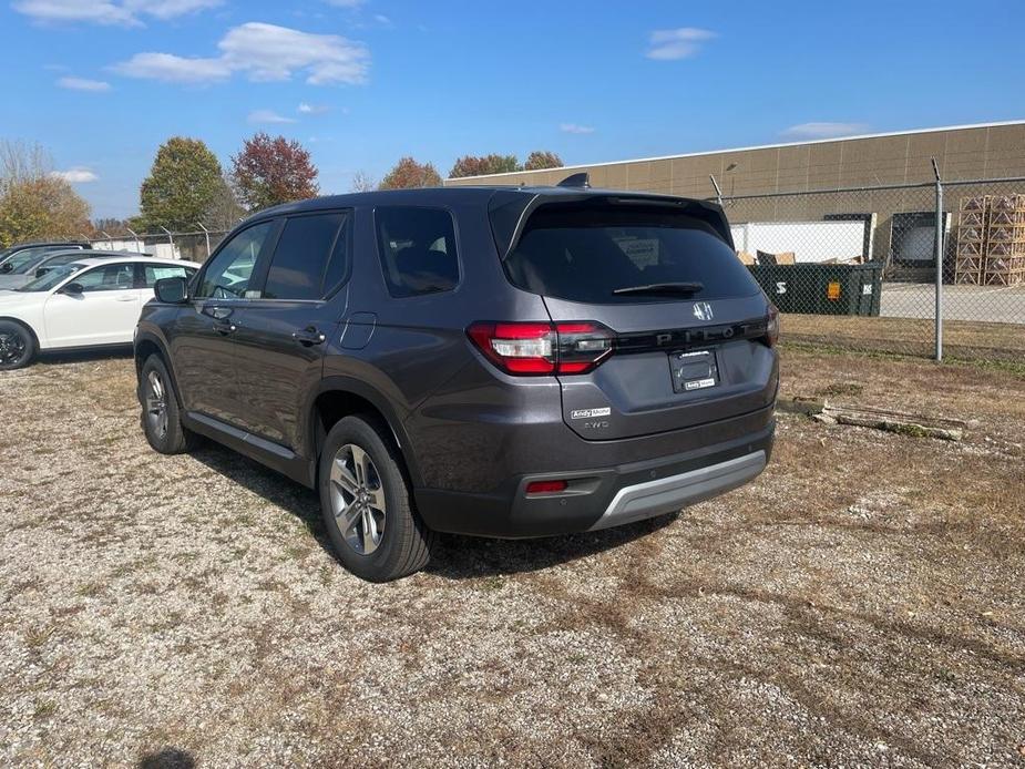 new 2025 Honda Pilot car, priced at $46,475