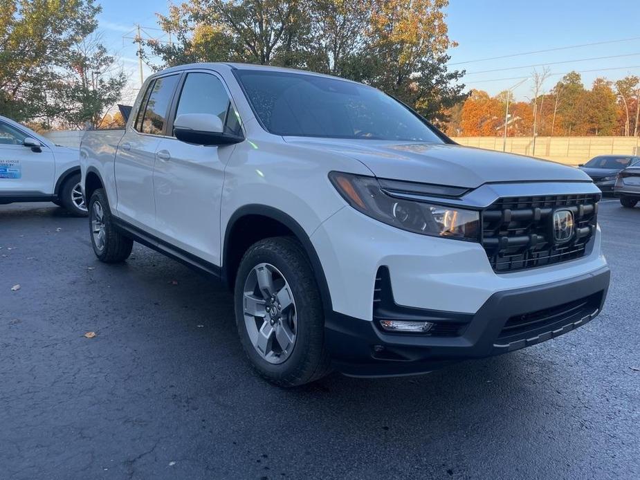 new 2025 Honda Ridgeline car, priced at $43,830