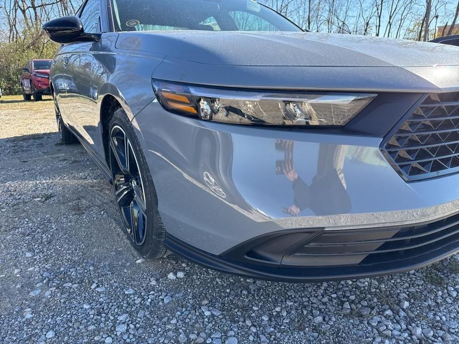 new 2025 Honda Accord Hybrid car, priced at $35,205