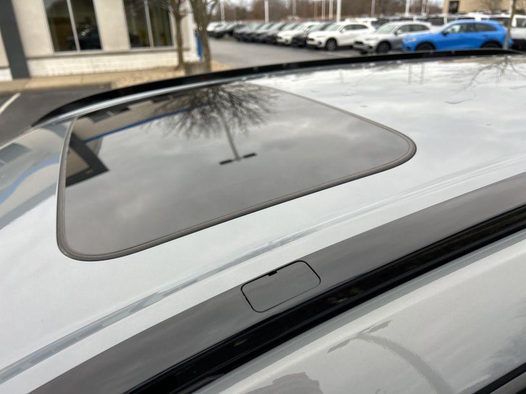 new 2026 Honda CR-V Hybrid car, priced at $40,910