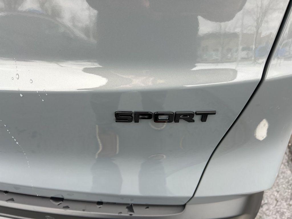 new 2026 Honda CR-V Hybrid car, priced at $40,910