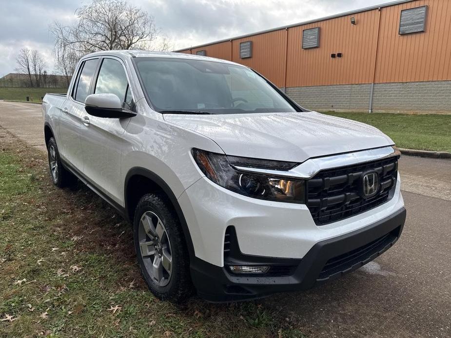 new 2025 Honda Ridgeline car, priced at $42,667