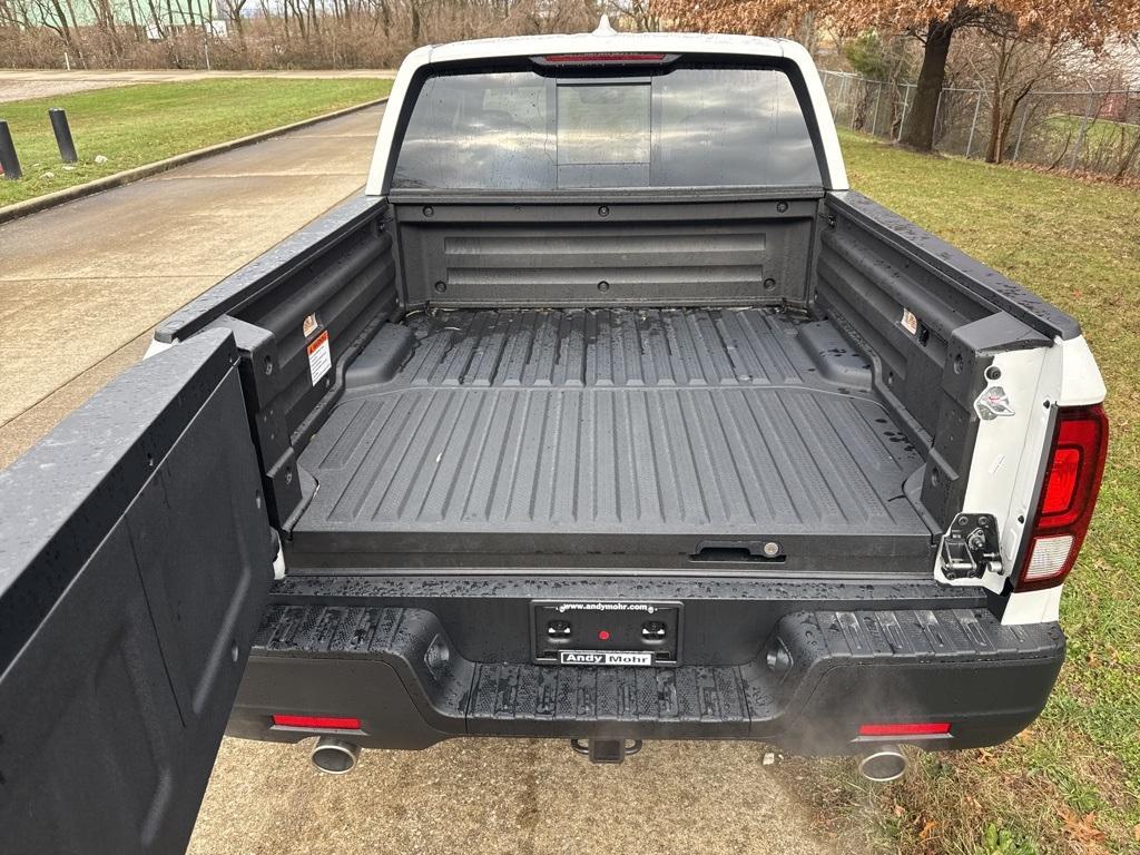 new 2025 Honda Ridgeline car, priced at $42,667