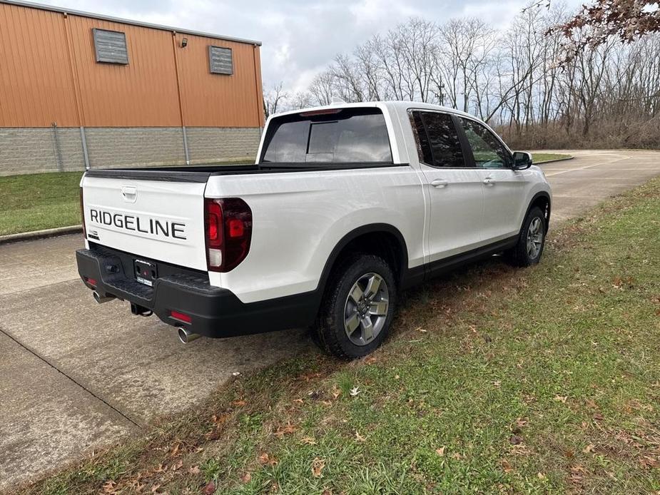 new 2025 Honda Ridgeline car, priced at $42,667