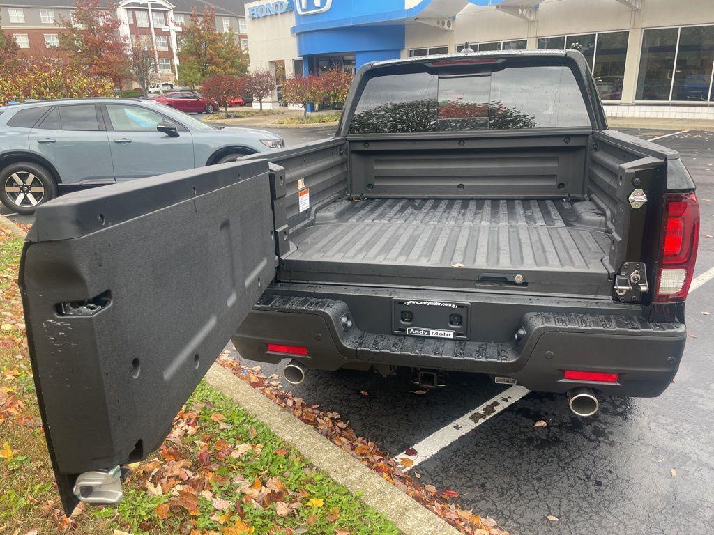 new 2025 Honda Ridgeline car, priced at $44,791