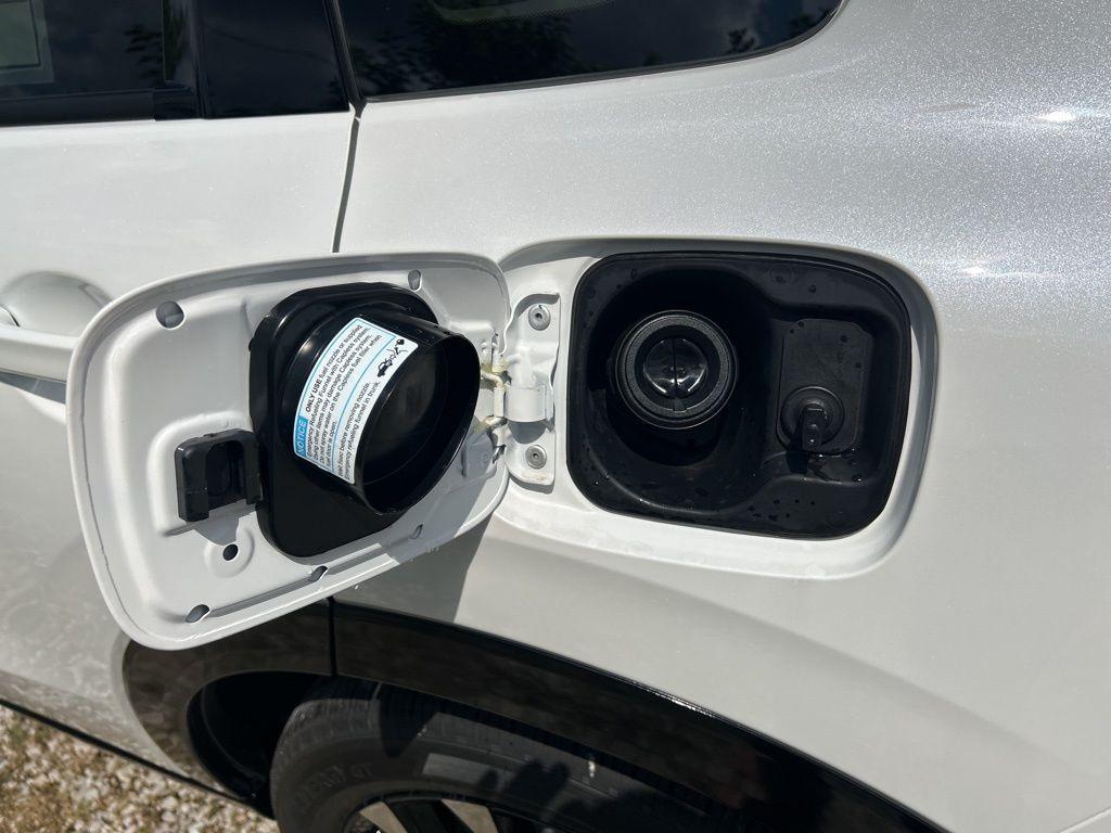 new 2026 Honda HR-V car, priced at $32,496
