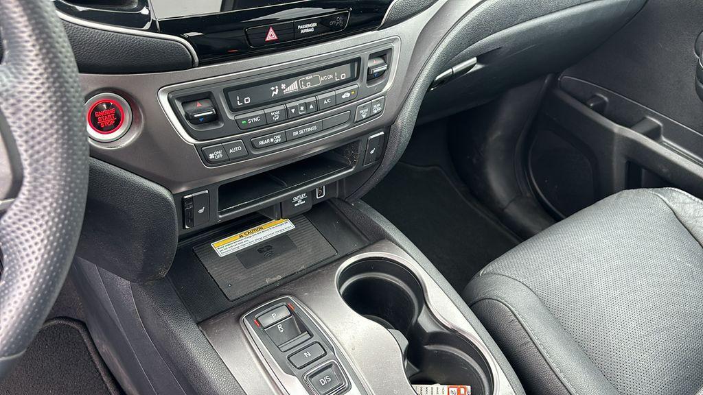 used 2023 Honda Passport car, priced at $29,725