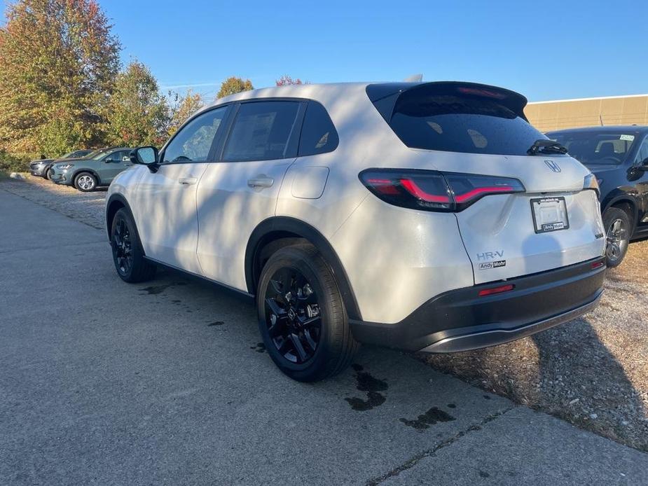 new 2025 Honda HR-V car, priced at $30,255