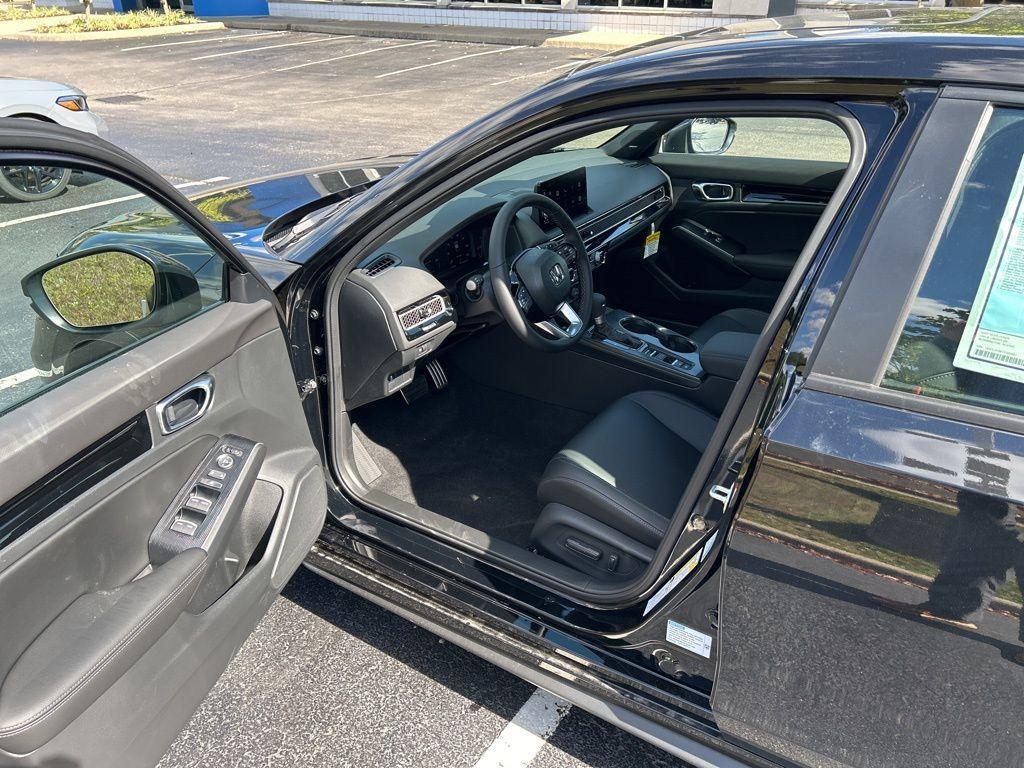 new 2026 Honda Civic Hybrid car, priced at $33,213