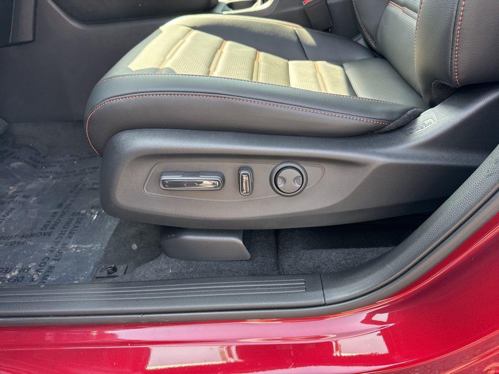 new 2025 Honda CR-V Hybrid car, priced at $39,541