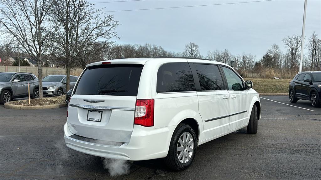 used 2014 Chrysler Town & Country car, priced at $10,978