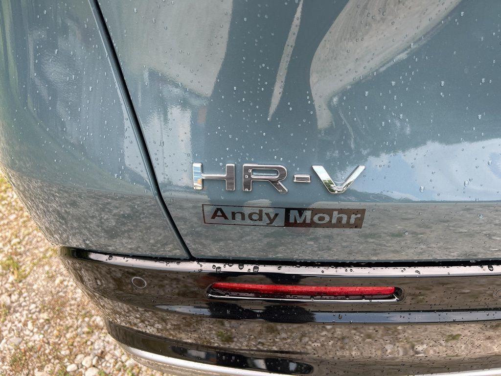 new 2025 Honda HR-V car, priced at $33,050