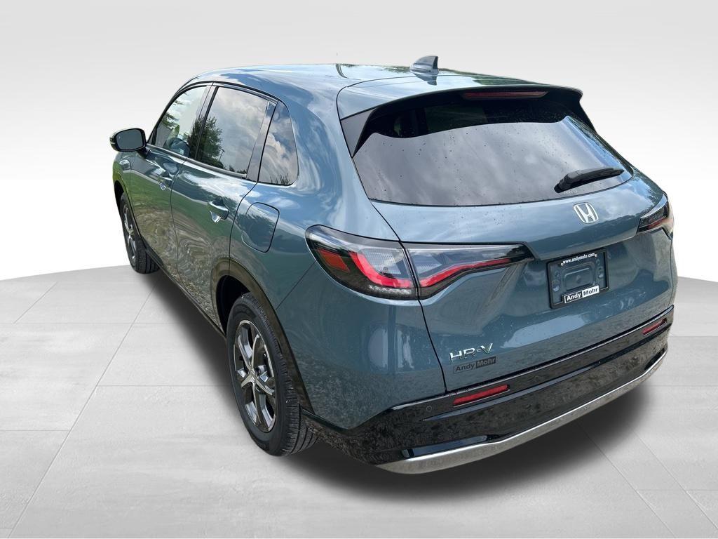 new 2025 Honda HR-V car, priced at $33,050