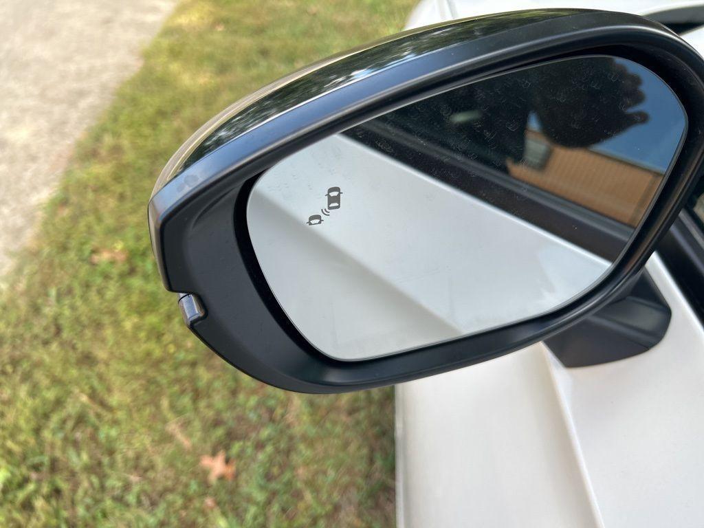 new 2026 Honda Civic Hybrid car, priced at $32,521