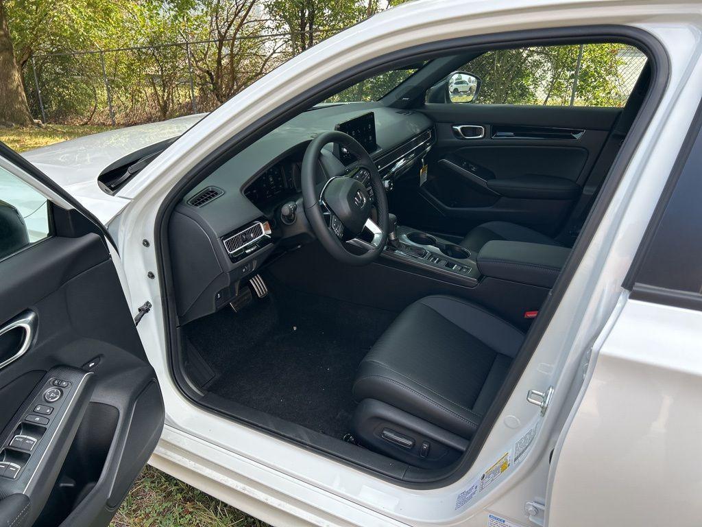 new 2026 Honda Civic Hybrid car, priced at $32,521