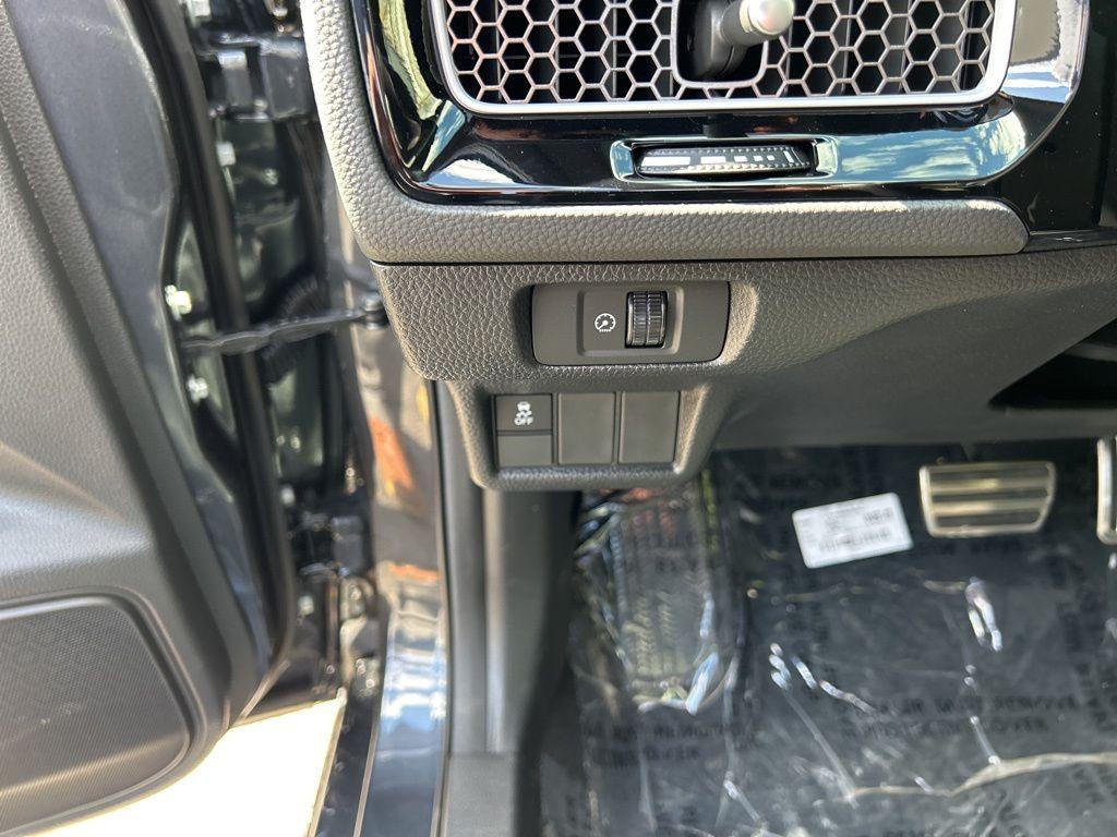 new 2026 Honda Civic Hybrid car, priced at $29,713