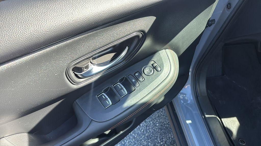 used 2023 Honda HR-V car, priced at $25,014