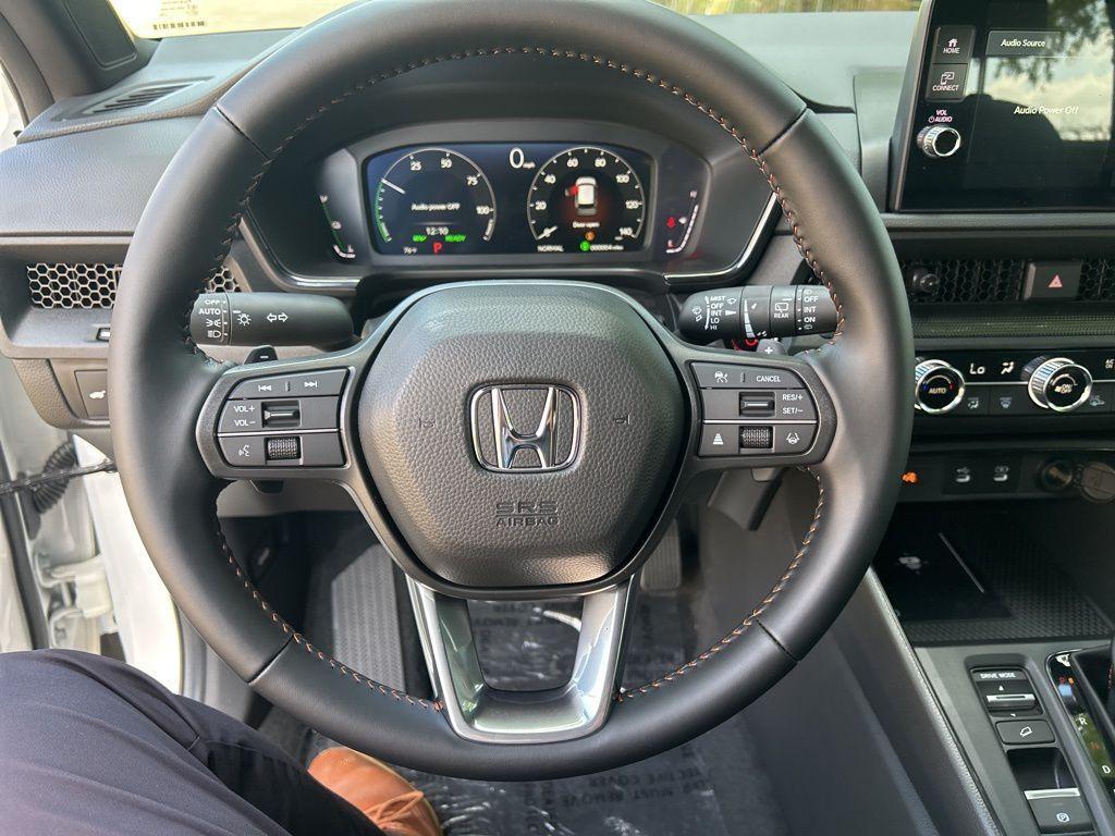 new 2026 Honda CR-V Hybrid car, priced at $40,615