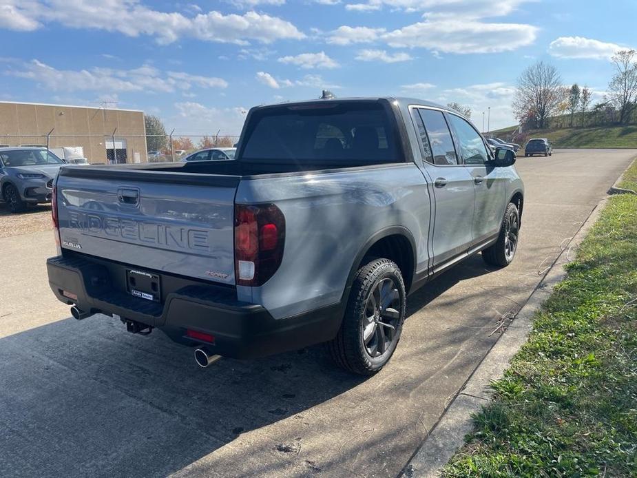 new 2025 Honda Ridgeline car, priced at $40,500