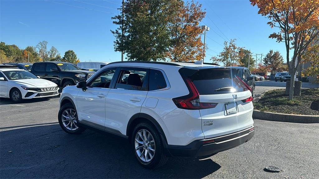 used 2024 Honda CR-V car, priced at $32,060