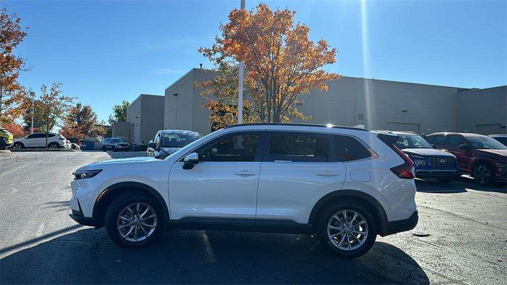 used 2024 Honda CR-V car, priced at $32,060