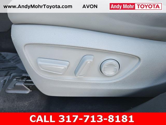 used 2022 Toyota Highlander Hybrid car, priced at $34,712