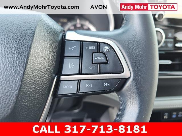 used 2022 Toyota Highlander Hybrid car, priced at $34,712