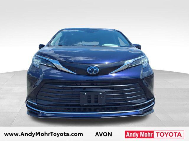 used 2022 Toyota Sienna car, priced at $40,629