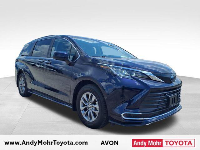 used 2022 Toyota Sienna car, priced at $41,095